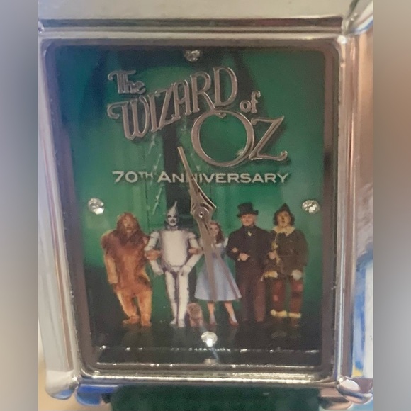 Source Unknown Wizard of Oz 70th Anniversary Watch - Picture 1 of 4
